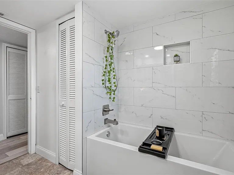 908 Hammock Pine Blvd #908 — Photo 28