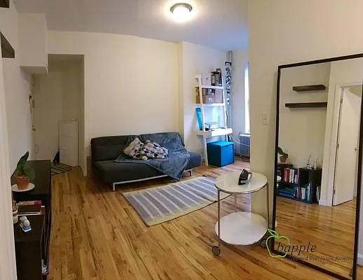 Rented by Bapple | media 6