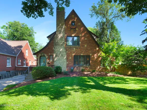 1213 Audubon Pkwy, Audubon Park, KY 40213