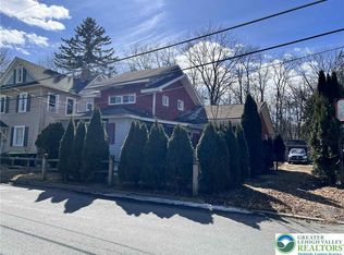 22 Fetherman St, Stroudsburg, PA 18360