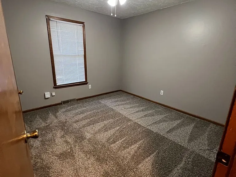 5518 S Roanoke Ave — Photo 13