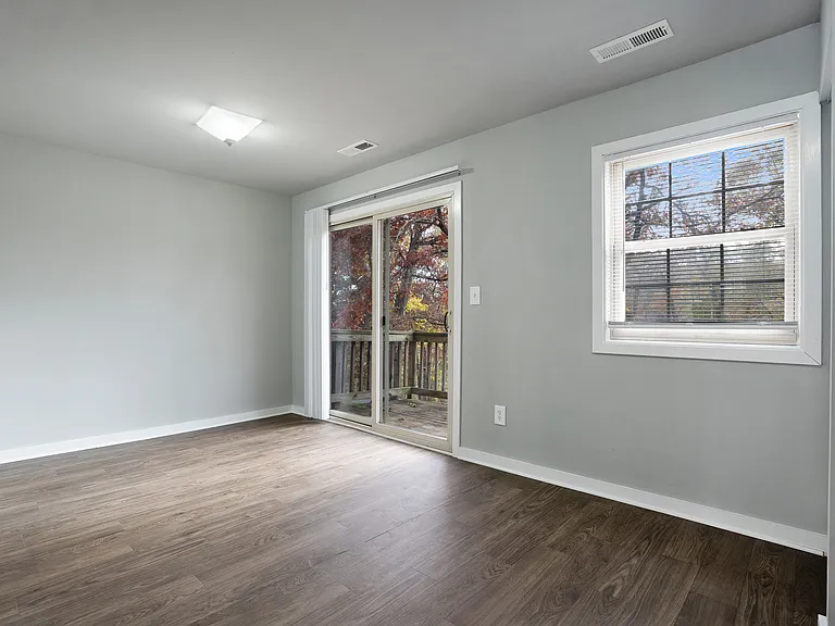 Fairway Ridge Apartments and Townhomes — Photo 15