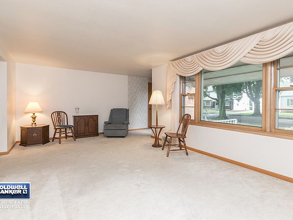 4th image of 1026 Winford Ave