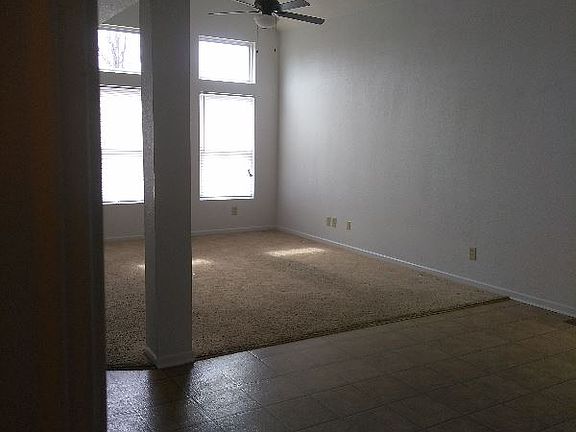 2nd image of 12156 E 141st St