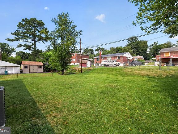4th image of 6613 Marott Dr
