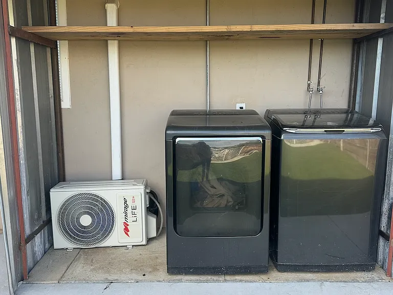 2339 Van Ness Ave #B — Photo 26
