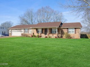 14621 Natchez Trace Dr, Lexington, TN 38351