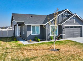11712 W San Remo Dr, Nampa, ID 83686