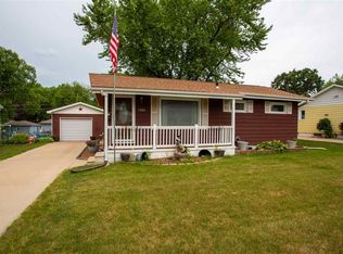 1260 Scott Ave, Waterloo, IA 50701