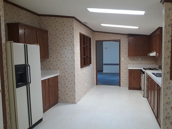 3rd image of 17217 SE 70th St