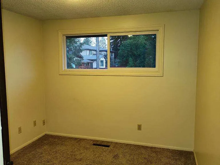 413 W Holland Ave #1 — Photo 7
