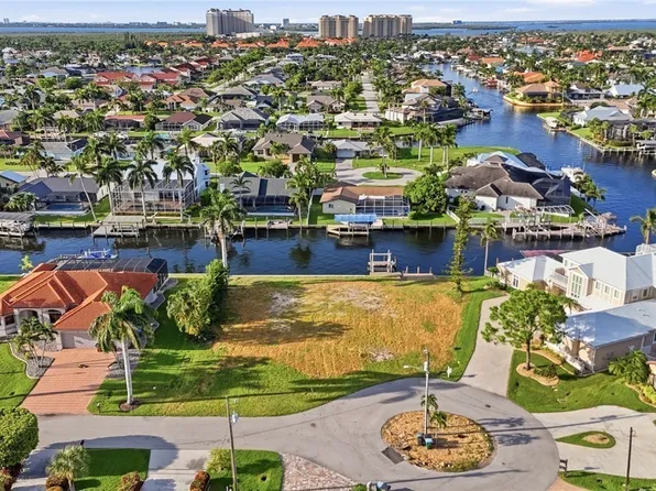 1230 SW 53rd Ter, Cape Coral, FL 33914