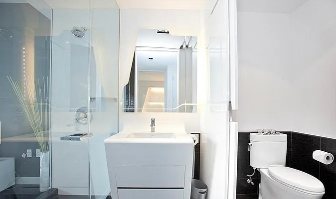 Rented by Douglas Elliman | media 16
