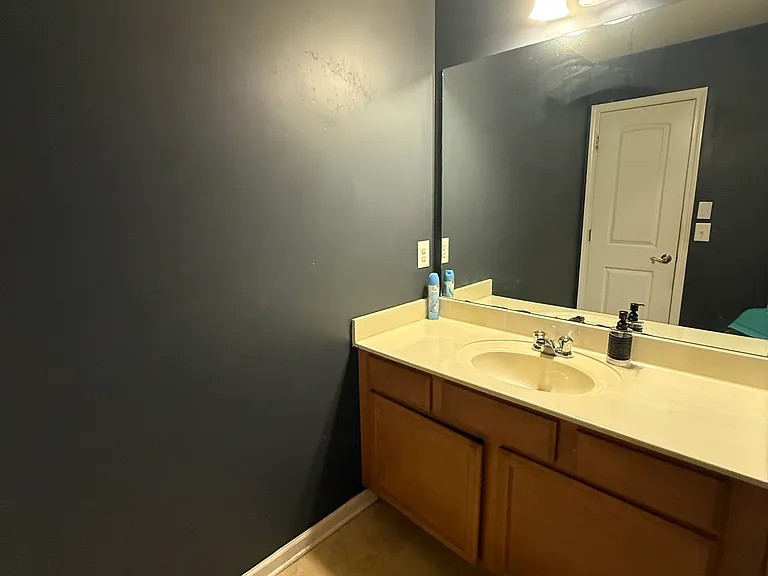 1124 Harmony Ln — Photo 25
