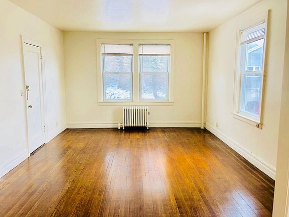 2nd image of 71 Cassilis Ave #1S
