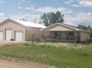 216 Salmon St, Pierre, SD 57501
