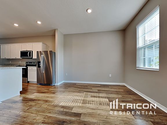 3rd image of 6276 Dolostone Dr