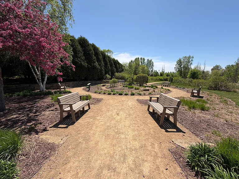 11007 Oak Grove Cir #B — Photo 31