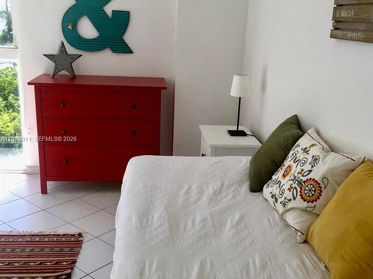100 Bayview Dr #516 — Photo 21