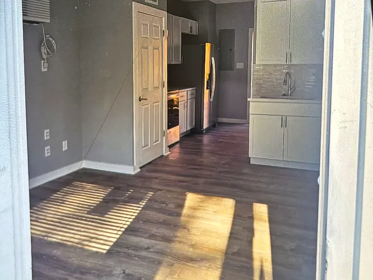 4128 E Michigan St — Photo 10