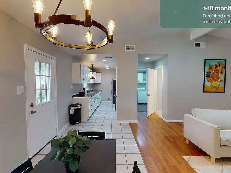 2311 Galway St — Photo 14