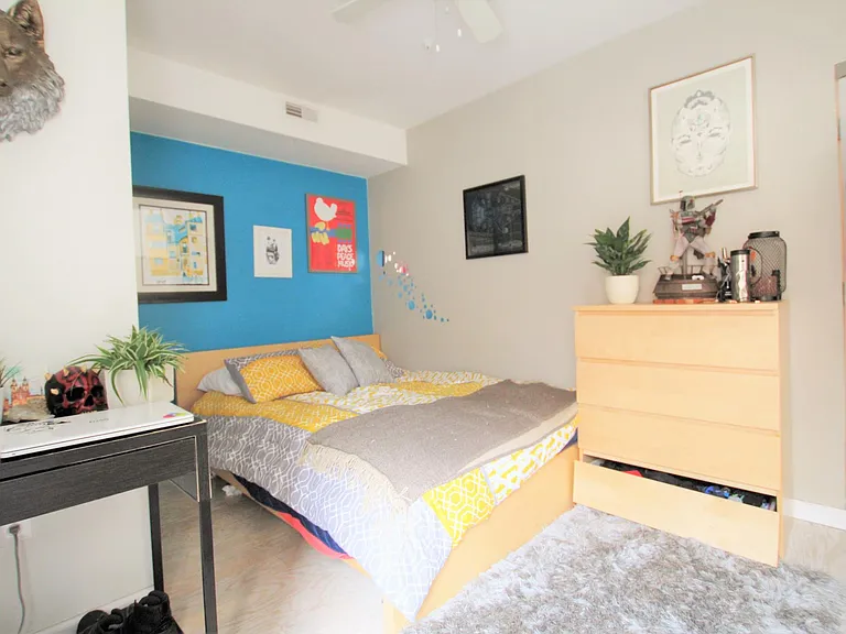 1627 Wallace St #1R — Photo 7