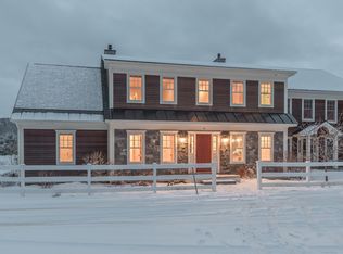 265 Landmark Ln APT 4, Stowe, VT 05672