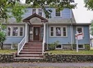 4 Hillsboro St, Quincy, MA 02169