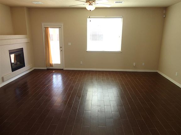 4th image of 14376 Karen Point