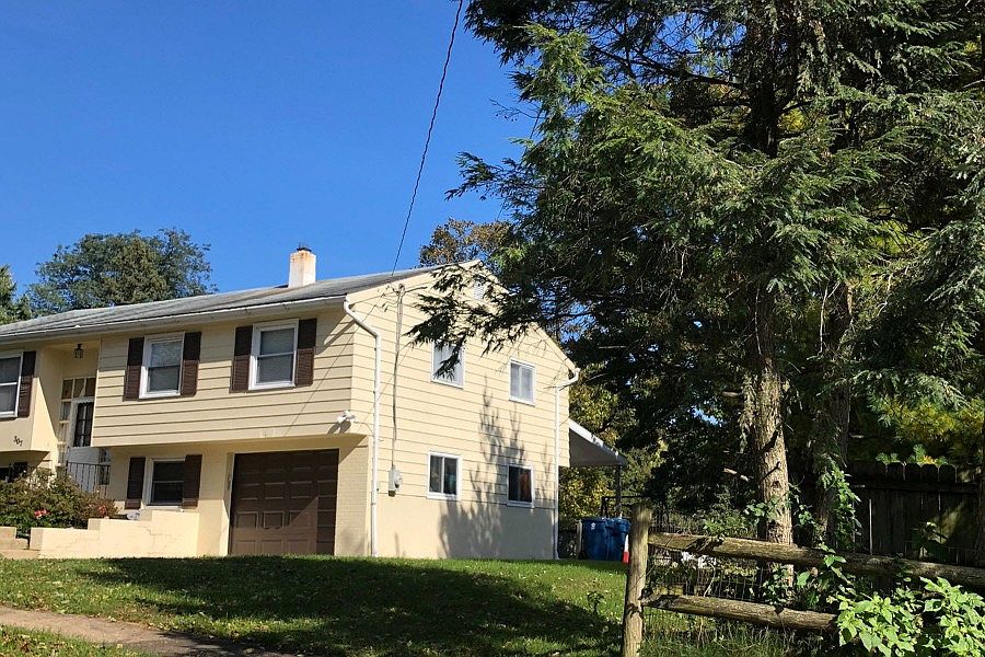 2nd image of 307 Kay Rd