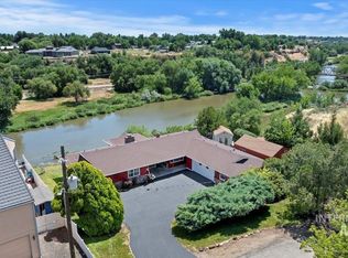 22020 Rio Vista Dr, Caldwell, ID 83607