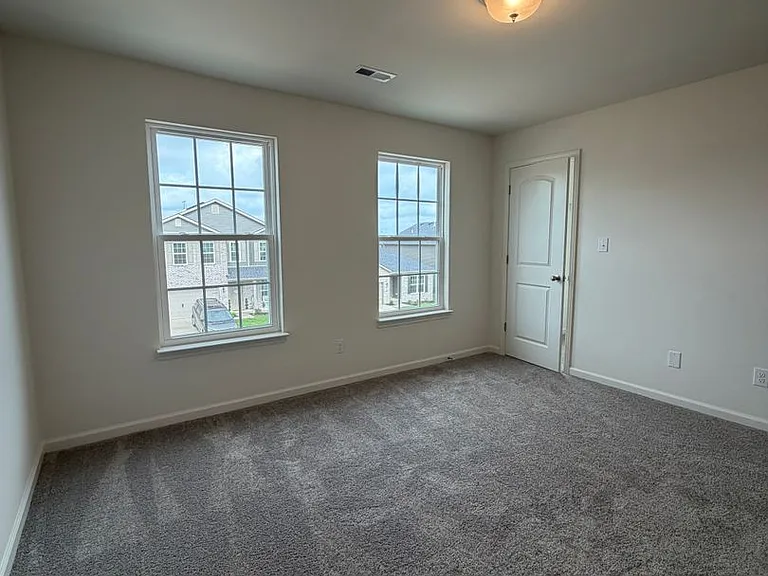 836 Halford Pl — Photo 23