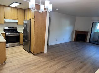 10910 Morrison St, North Hollywood, CA 91601