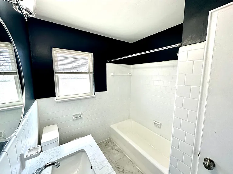 2722 Riedling Dr — Photo 16