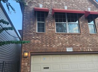 1620 Cohn St, Houston, TX 77007