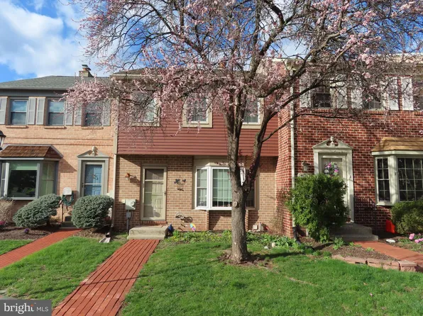 4128 Surrey Ln, Skippack, PA 19474