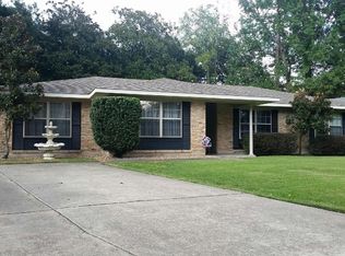 813 Dafney Dr, Lafayette, LA 70503