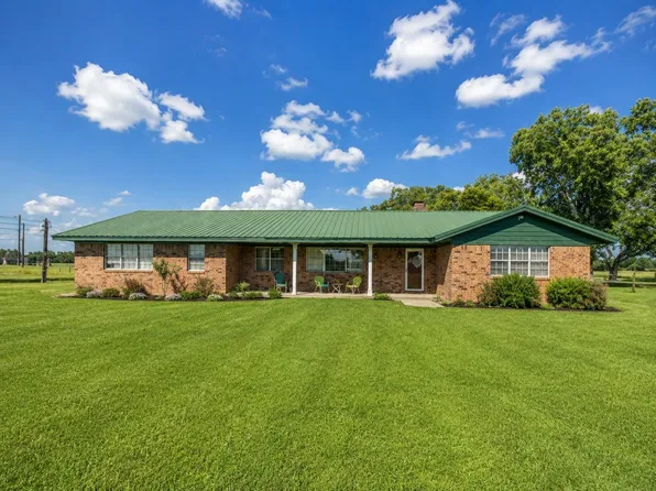 9264 Fm 1728, Pledger, TX 77468
