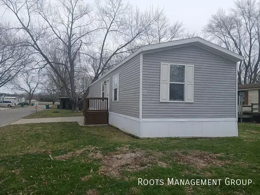 1st image of 601 Carriage Lane Est #601