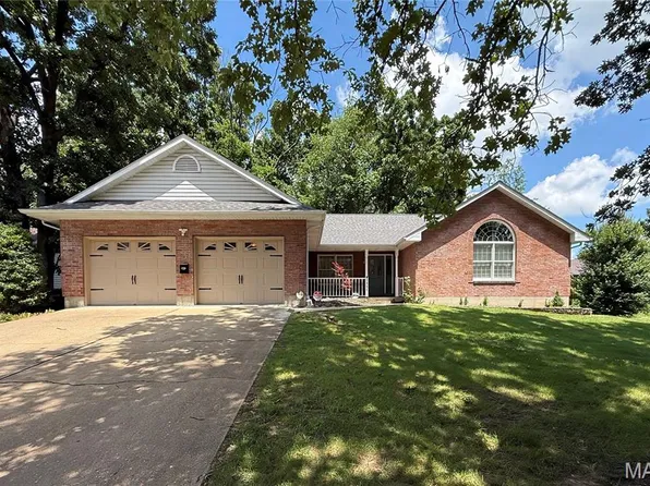 1321 Melvin Dr, Festus, MO 63028