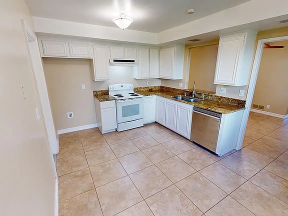 5th image of 2585 Northshore Ln