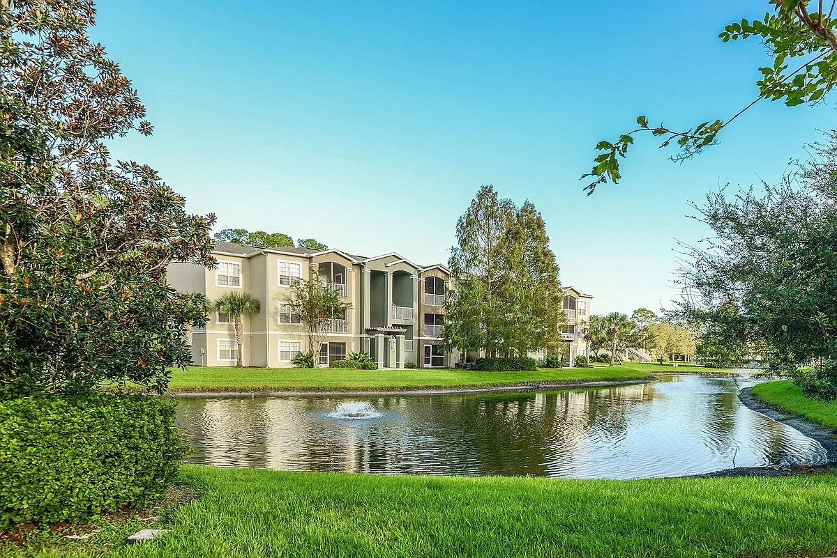 Building Photo - Stonebrook