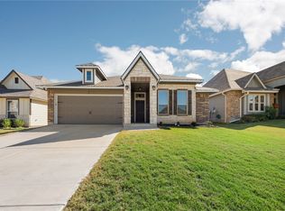 10229 Omni Dr, Waco, TX 76708