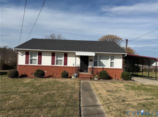904 Augusta Ave, Petersburg, VA 23803