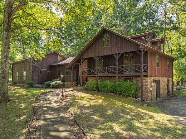 3503 Flag Dr, Centerville, TN 37033