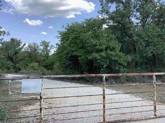 1st image of 1992 County Road 330
