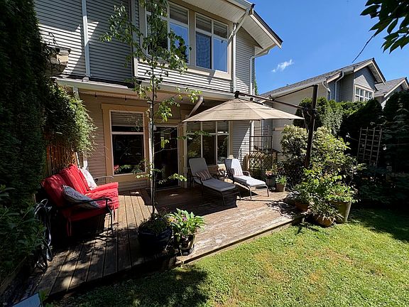 4th image of 14959 58th Ave #6