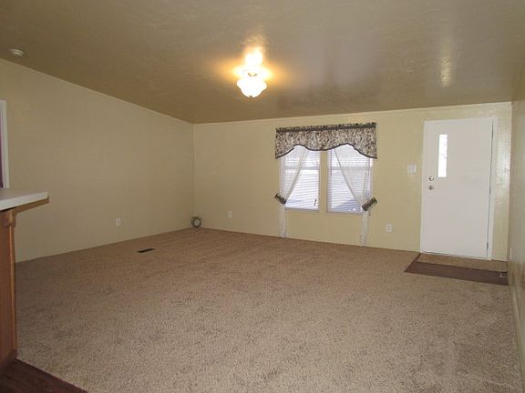 2nd image of 200 Saint Paul St