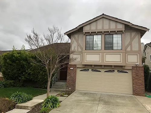 676 Patriot Pl Photo 1