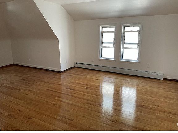 3rd image of 3520 216th St Floor 1